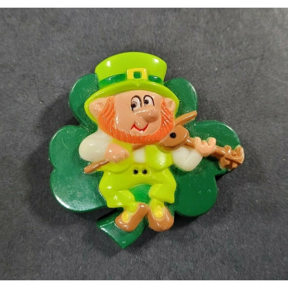 Vintage RUSS Berrie St. Patrick's Day Pin Leprechaun Brooch Lapel Pin Hong Kong